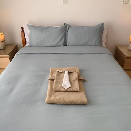 Peaceful Apartment With Double Bed - Oak Breeze بافوس المظهر الخارجي الصورة
